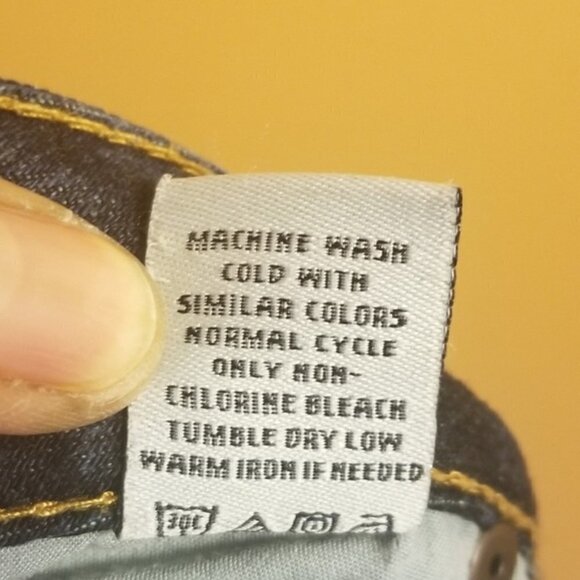 American Rag | Women's (Junior') Dark Wash Curvy Boot Jeans (Size 7S) - Picture 5 of 7